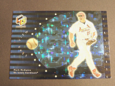 MARK McGWIRE 2000 UPPER DECK  HOLOGrFX STARVIEW INSERT#SV4 CARDINALS LEGEND