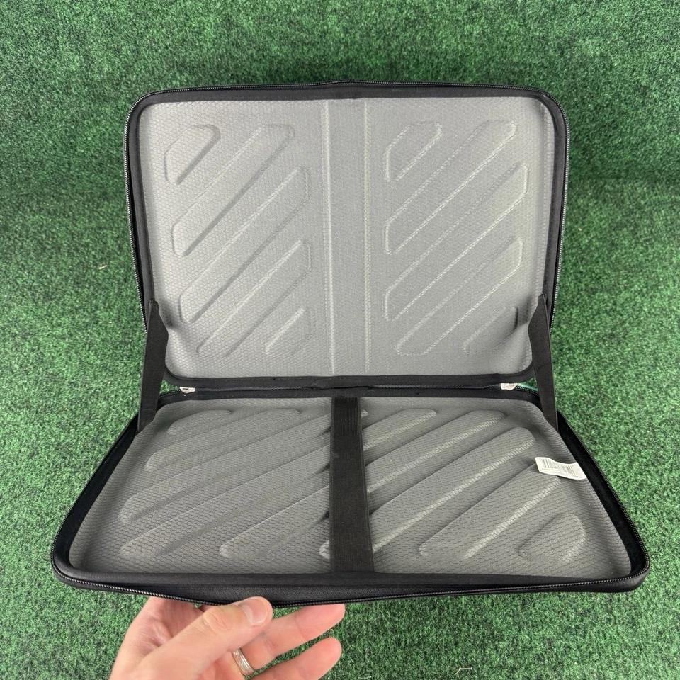 Funda Guantelete Thule para Tableta Laptop Apple MacBook Pro 15" iPad Negra  Foto 3 de 4