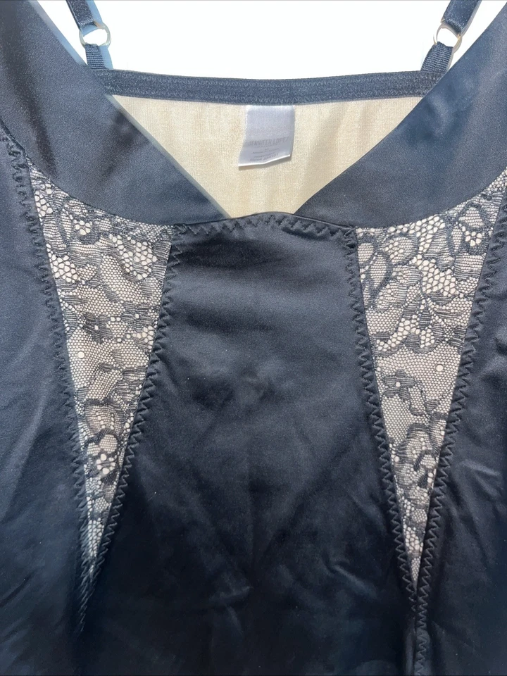 Jennifer Lopez Intimates Talla M Negro Moldeador Integrado Foto 3 de 4