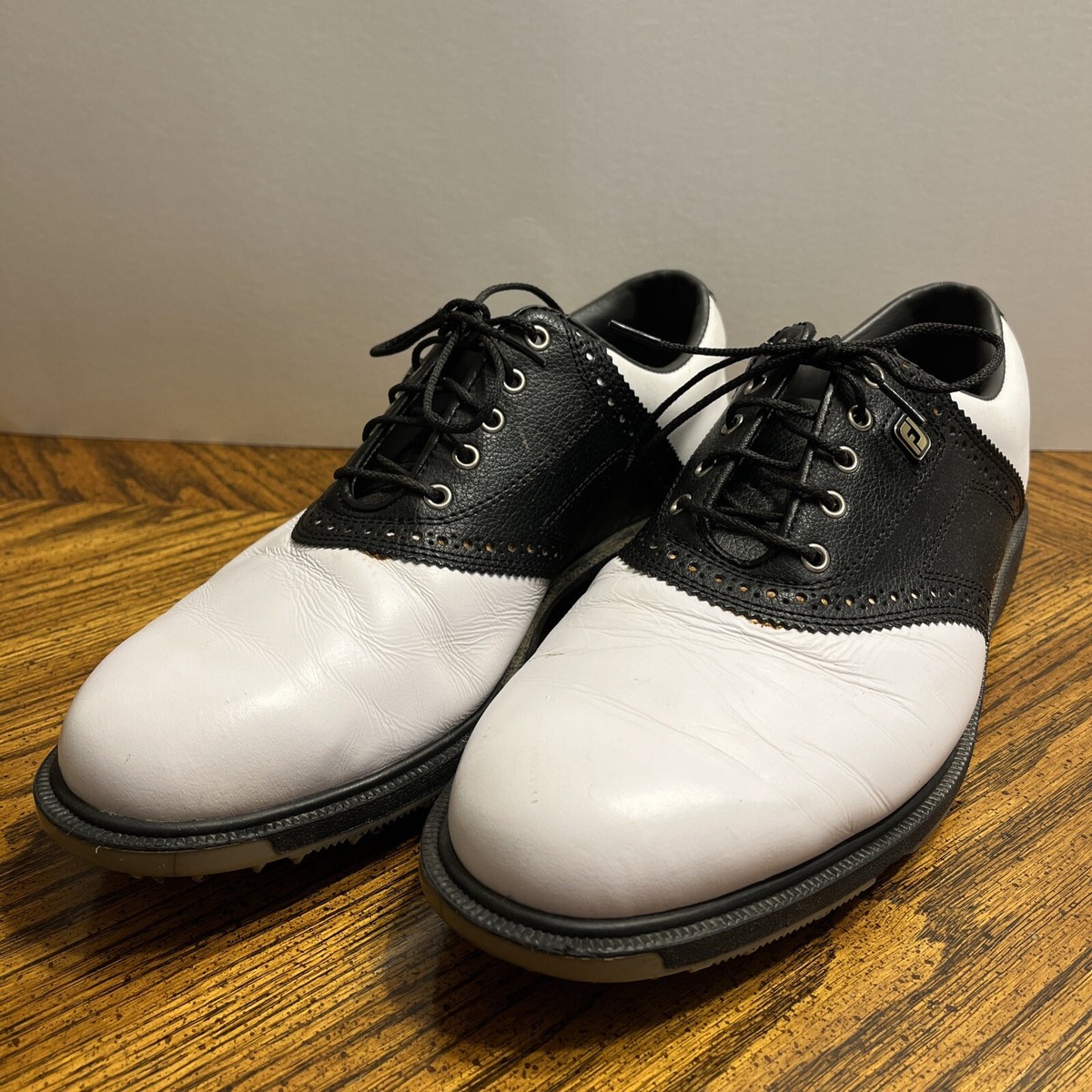 Footjoy Mens Superlites Golf Shoes White Black Leather Sz  display picture 1