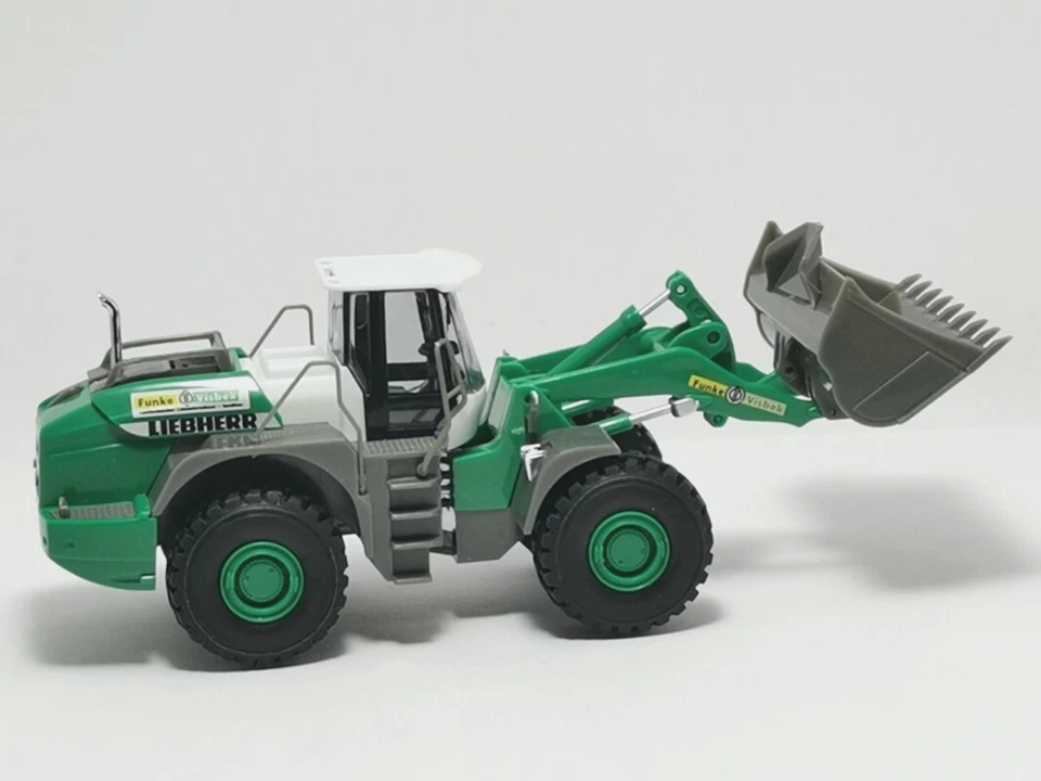 Herpa - Radlader Liebherr L580 - Funke Visbek - Bild 3 von 3