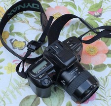 Minolta Dynax 303si 35mm avec objectif 35-00 1:3,2-4,8 non testé
