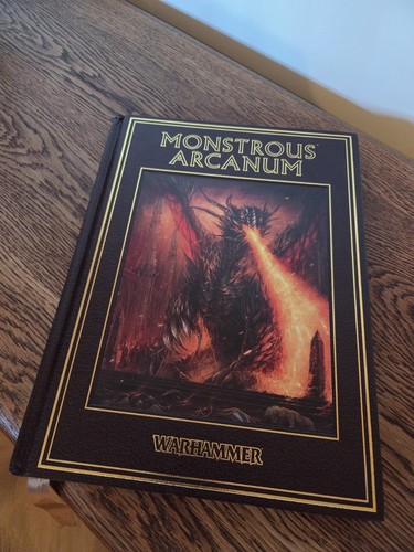 Warhammer Fantasy Book Monstrous Arcanum, OOP Old World Rare Hardback Edition