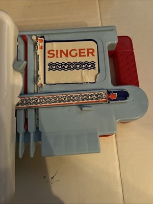 Machine À Tricoter SINGER Double Fontures Avec Meuble Avrigney-Virey 70150