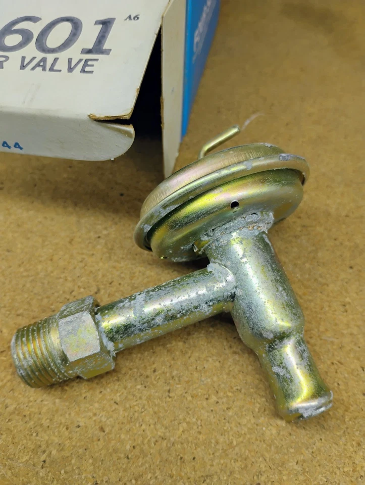 Клапан нагревателя Four Seasons 74601 NORS сделано в США - Изображение 3 из 4