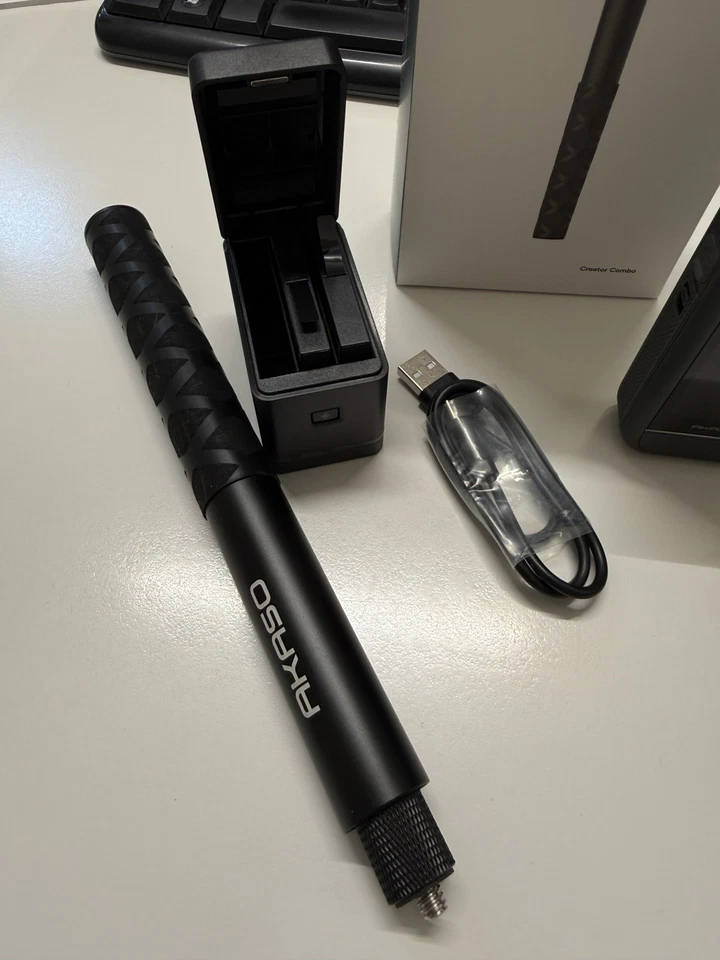 Akaso 360 camera same features Insta360 X3 - EXTENDED PACKAGE - Immagine 3 di 4