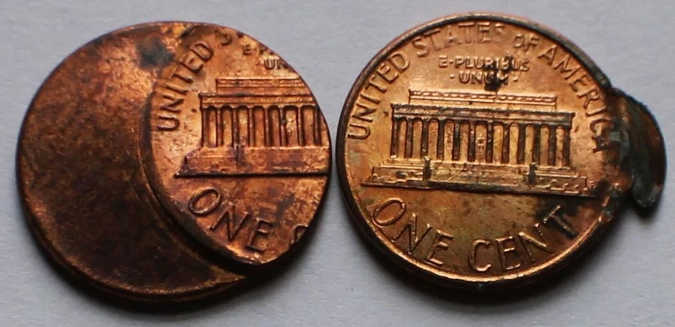 Two Lincoln Memorial Cent Offset Strike Error Coins 1C Pennies - Image 2 of 2