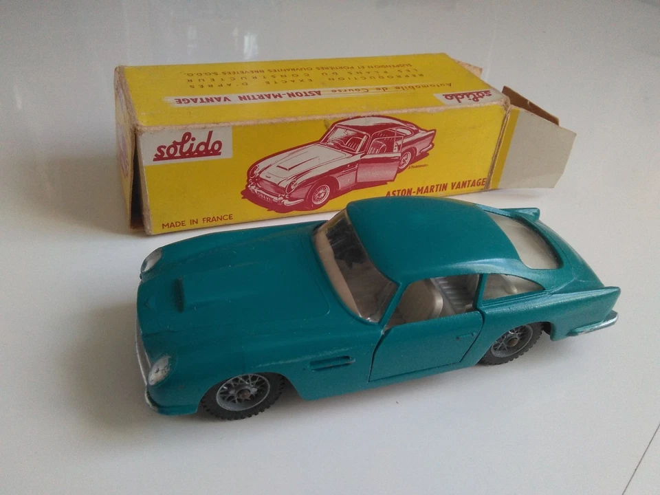 solido serie 100.Aston Martin DB5 Vantage.réf 130. boite. - Photo 2/4