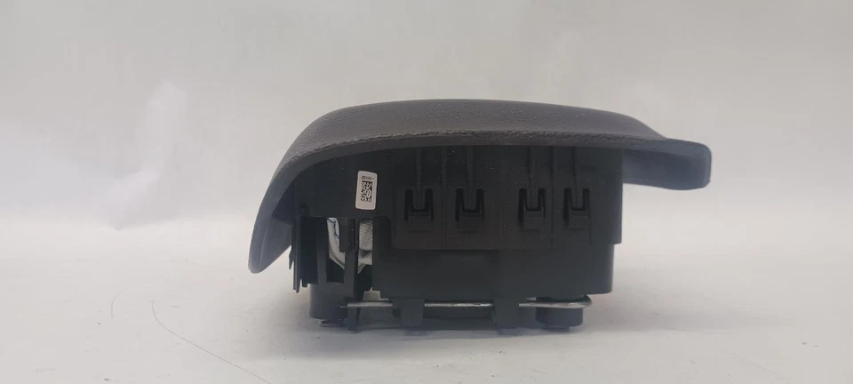 '14-'19 CHEVROLET SILVERADO 1500 Left driver steering wheel Air Bag black OEM - Image 3 of 4