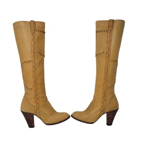 Vintage 70s Western Tan Knee-High Leather Boots Sz 3 Patchwork Stitching Heeled - Picture 18 of 18