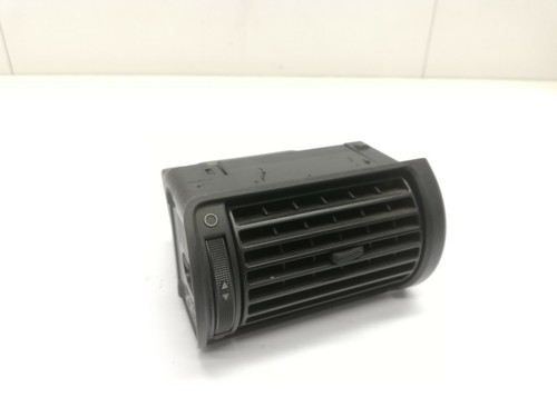 Audi A4 B5 -   Luftdüse Lüftungsdüse Lüftungsgitter vorne rechts  8D1820902 (15)