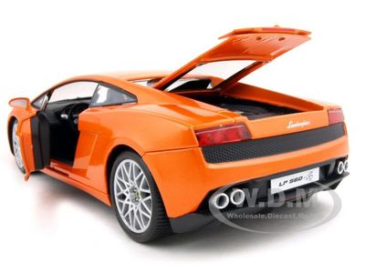 LAMBORGHINI GALLARDO LP560-4 ORANGE 1/18 DIECAST CAR MODEL BY