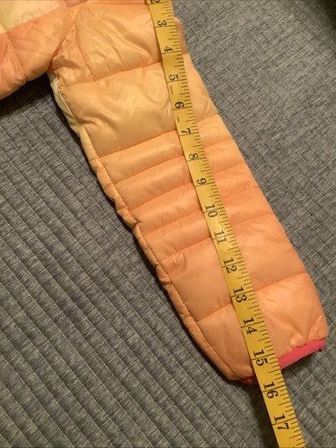 NWT- Nike Girls Multicolor Puffer Hooded Jacket Size 6 Warm & Cozy - Picture 17 of 17