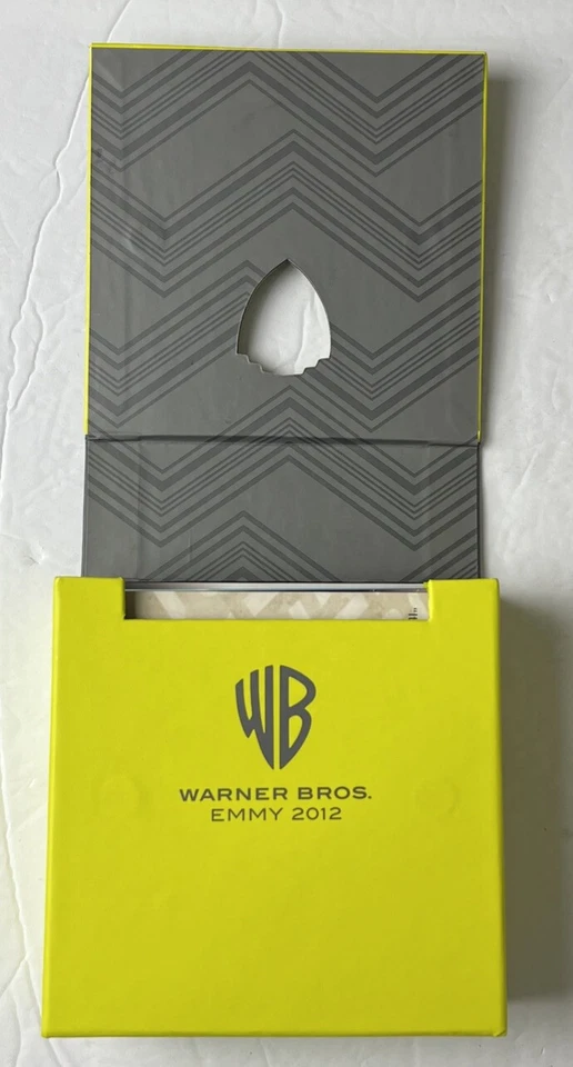 Warner Bros. WB Emmy 2012 FYC Box - 12 DVD Set The Big Bang Theory The Voice - Image 3 of 4