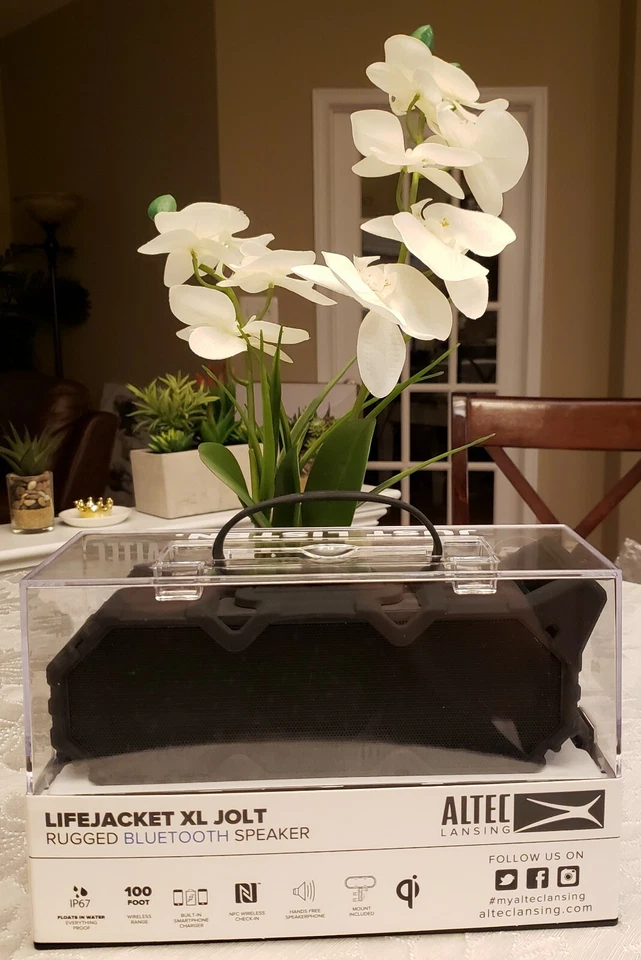 Altavoz Bluetooth Altec Lansing LifeJacket XL Jolt Resistente Impermeable IWM790-BLKC Foto 2 de 4