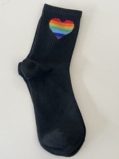 Women's Crew Socks Fits Shoe Size: 6-12 Black Rainbow Heart Pride LGBTQ - NEW