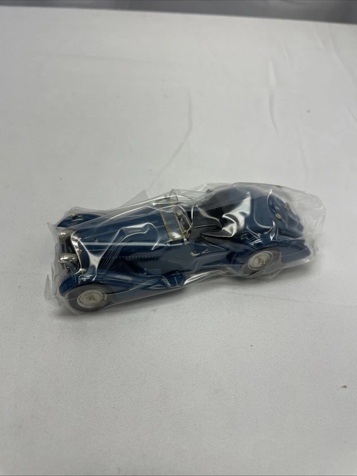 Western Models Bugatti Type 57S Blue Corsica Tourer 1:43, New In Box! - Image 2 of 4