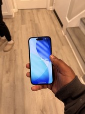 Apple iPhone Black Smartphone Wi-Fi Bluetooth NFC iOS Bar Style Mobile Phone