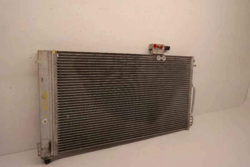 01 02 MERCEDES C-CLASS AC Condenser 203 Type C32 OEM Foto 2 de 4