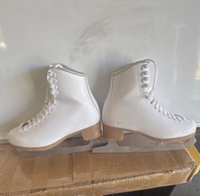 Jackson 200 Women's White Figure Skates Size 6 Lace Up for Ice Skating