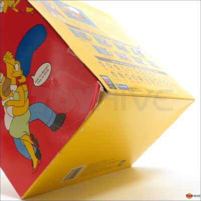 Simpsons Moes Tavern with exclusive Duffman figure Interactive