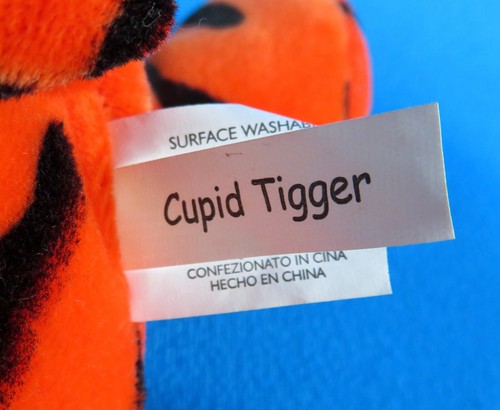TIGGER CUPID BOW & ARROW plush WINNIE the POOH soft toy DISNEY STORE VINTAGE 02 - Picture 7 of 7