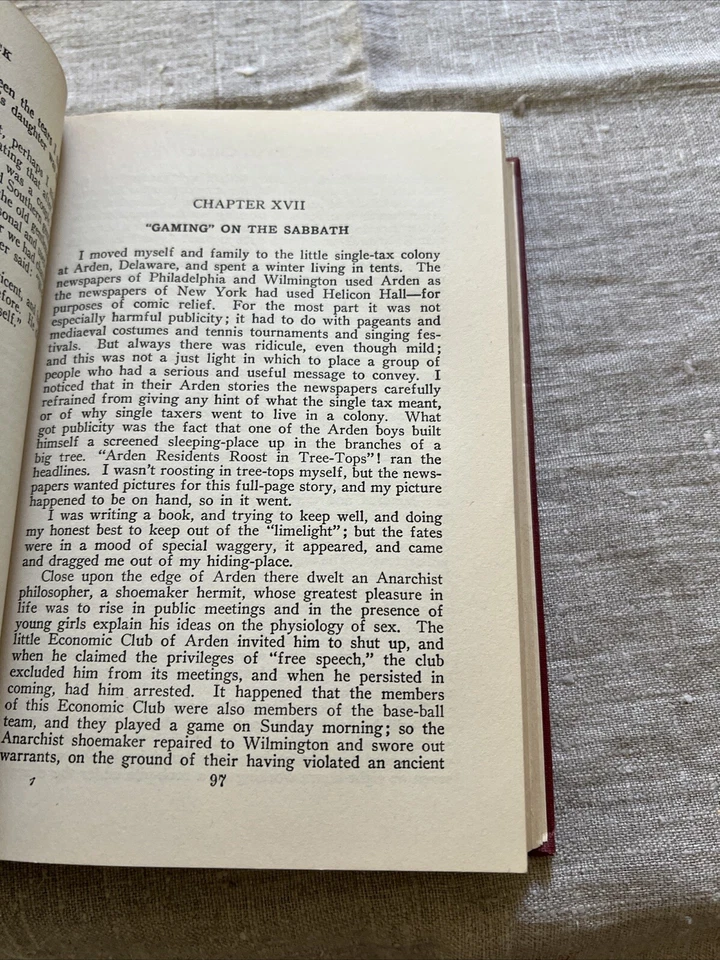 THE BRASS CHECK Upton Sinclair 1928 RED CLOTH BINDING Very Good Condition - Image 3 of 4