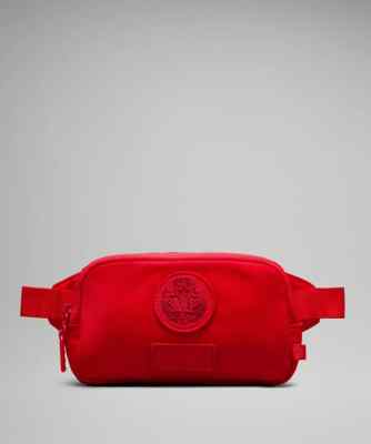 Lululemon Team Canada Future Legacy Mini Belt Bag COC CPC Logo NEW FREE SHIPPING
