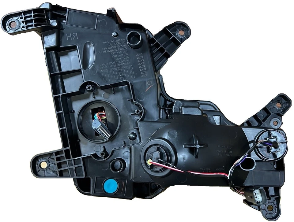 PAR DE LUCES INTERMITENTES ANTINIEBLA IZQUIERDA DERECHA APTAS PARA CADILLAC ESCALADE 2015-2020 Foto 3 de 4