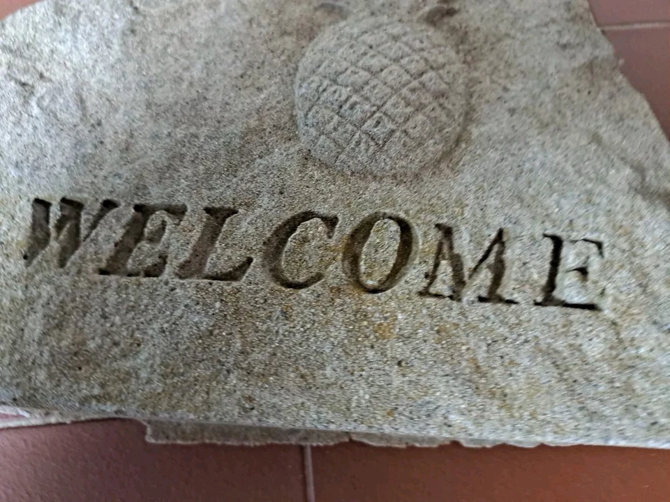 Placa de arte de jardín de bienvenida con piedra fundida de piña Foto 2 de 4