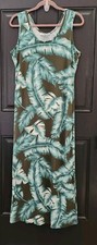 Summer Sleeveless Dress Chest La Vie Size L Green Background With Nice Design 
