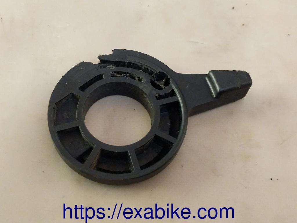 Silent-bloc Pour Suzuki GSXF 750 (1989 à 1997) - Pièce D'occasion