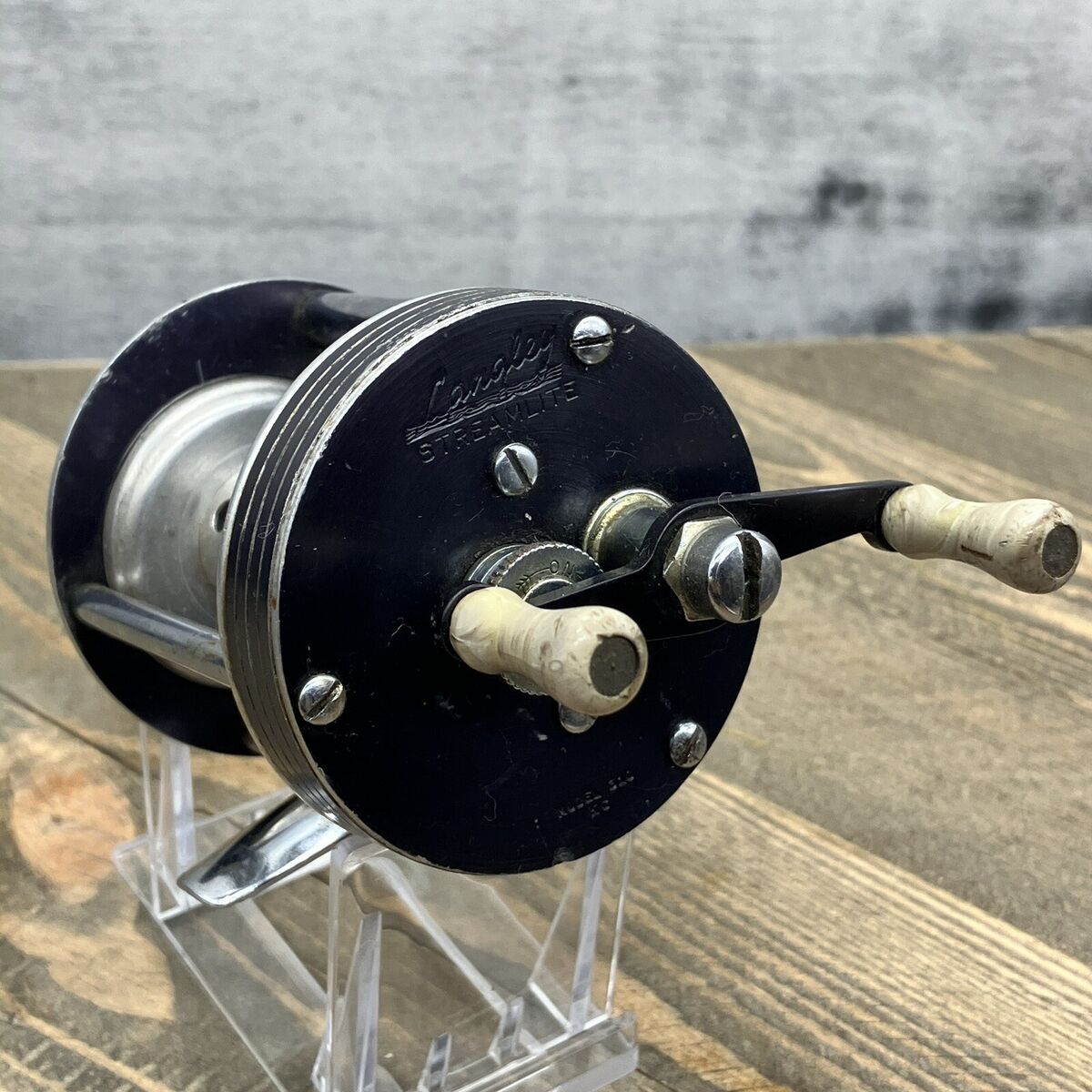 Vintage Fishing Reel Langley Streamlite Model 310 KC Level Vintage Fishing Reel Langley Streamlite Model 310 KC Level