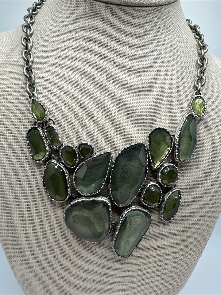 Collar reversible plata Lucky Brand piedras verdes transparentes araña 18" Foto 2 de 4