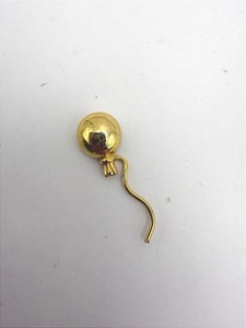 Rare Trifari Gold Tone Balloon Shaped Lapel Pin *broken*