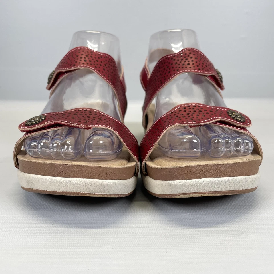 L'Artiste Spring Step Globe Sandals Womens Size 37 Red Leather Wedge Strap Shoes - Image 3 of 4