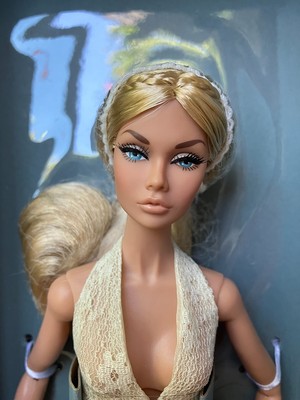 Integrity Toys Fashion Royalty Summer of Love Poppy Parker NRFB