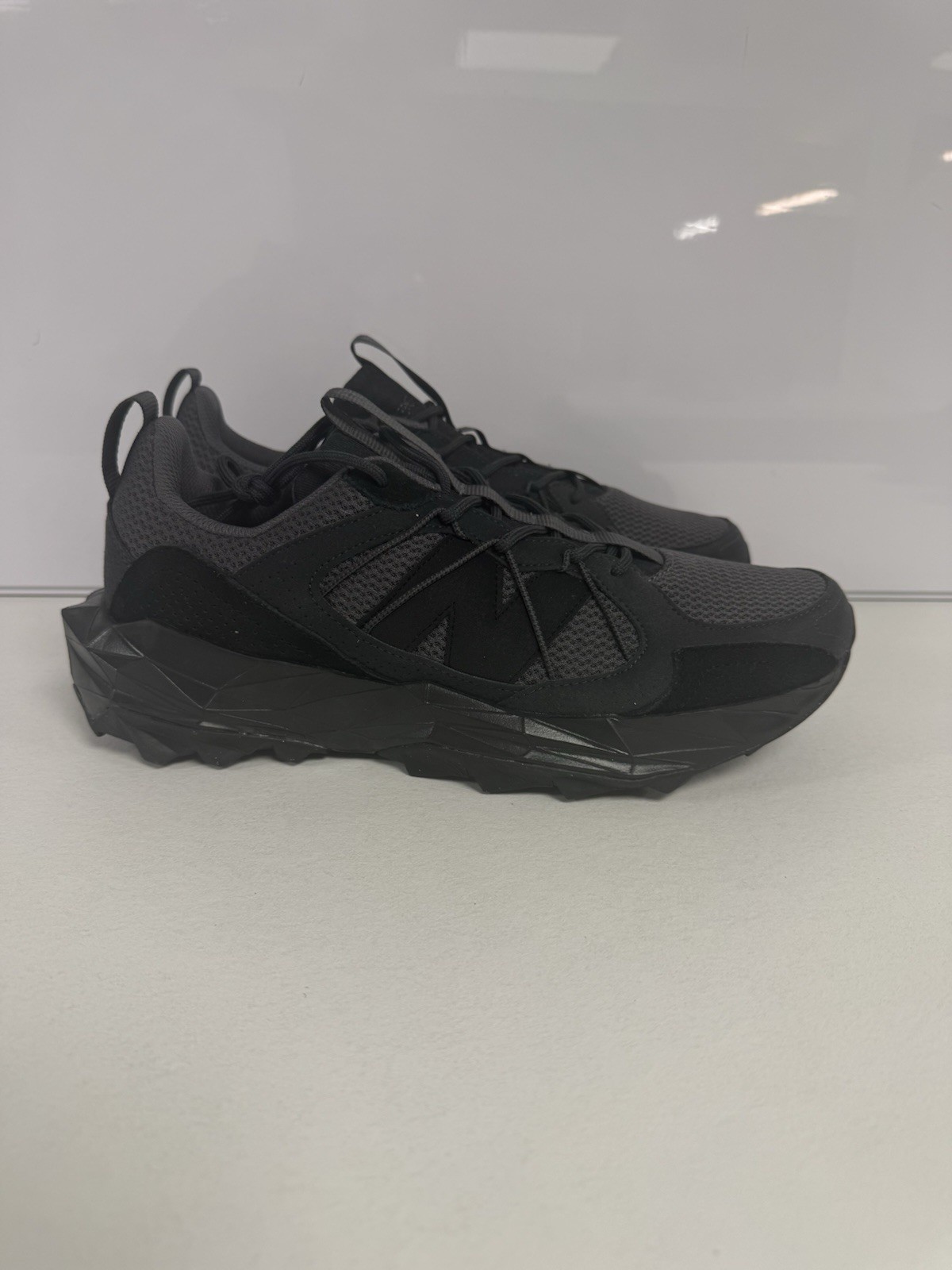 NEW BALANCE TEKTREL Trainer UK SIZE 10 NEW GENUINE RRP £100 #H20 image 3