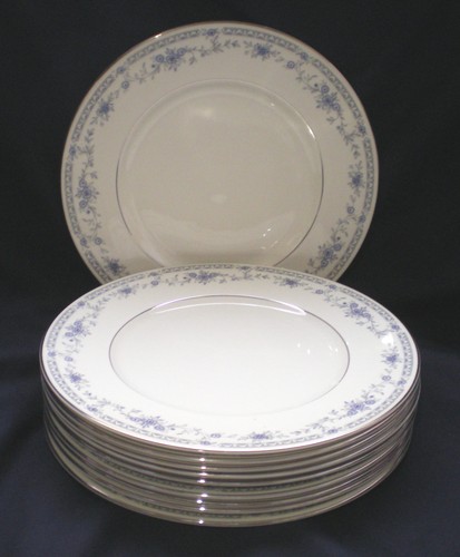 HARDLY USED Very Nice Set 10 Minton BELLEMEADE Bone China 10.5/8" Dinner Plates