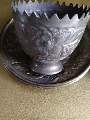 Vintage Turkish Brass Cups & Saucers Set of 4 - Picture 8 of 8