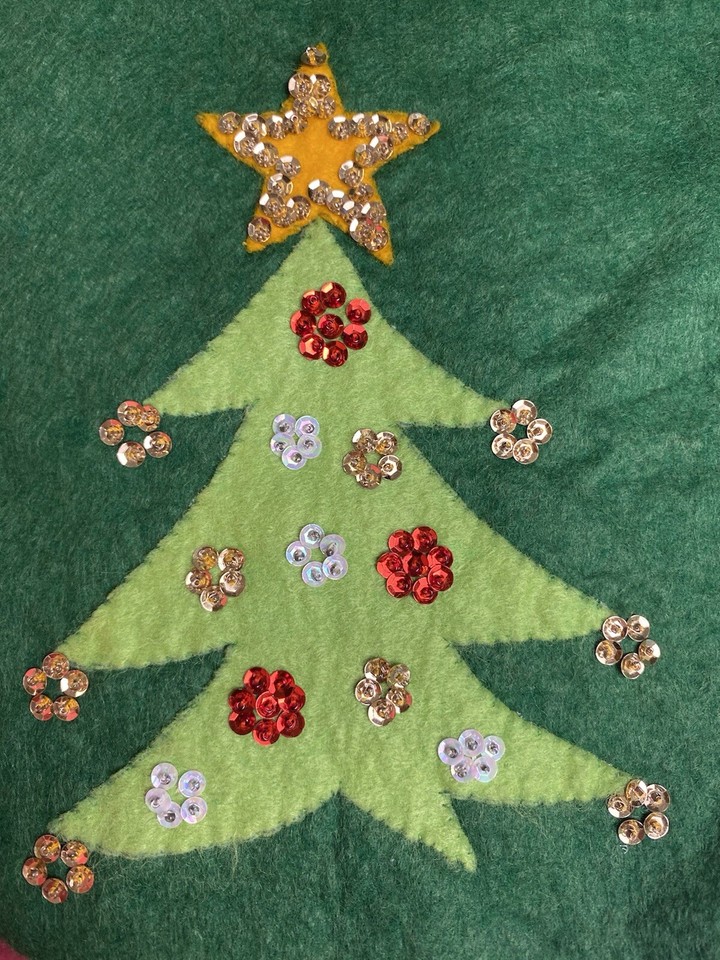 Vintage Bucilla Felt Handmade Christmas Tree Skirt Noel Santa Snowman