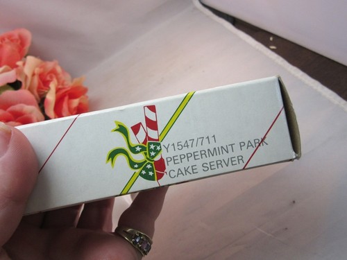 Studio Nova Peppermint Park Cake Server with box. Xmas Candy Cane - 第 4/7 張圖片