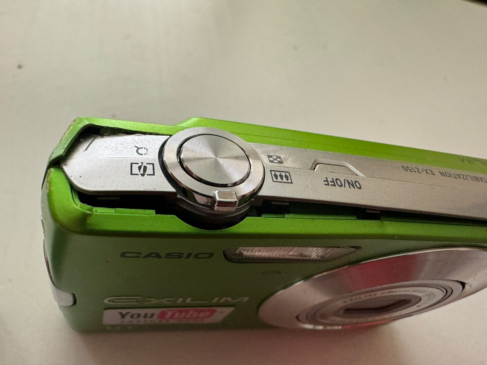 Casio EXILIM ZOOM EXZ150 8.1 MP Digital Camera Green Works