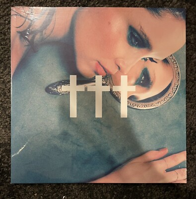    crosses - day one / vivien (10'' pink vinyl limited) deftones