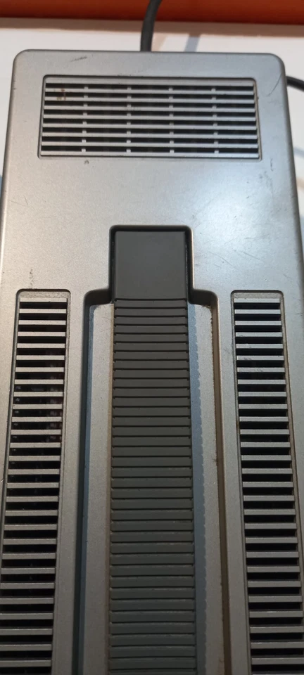 Sony video cassette SL-F1E + Adattatore AC-F1E - Immagine 4 di 4