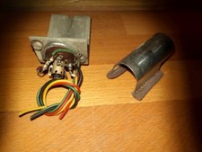 Röhrensockel und Halter für magischen Fächer (EM80) aus Philips Capella 673