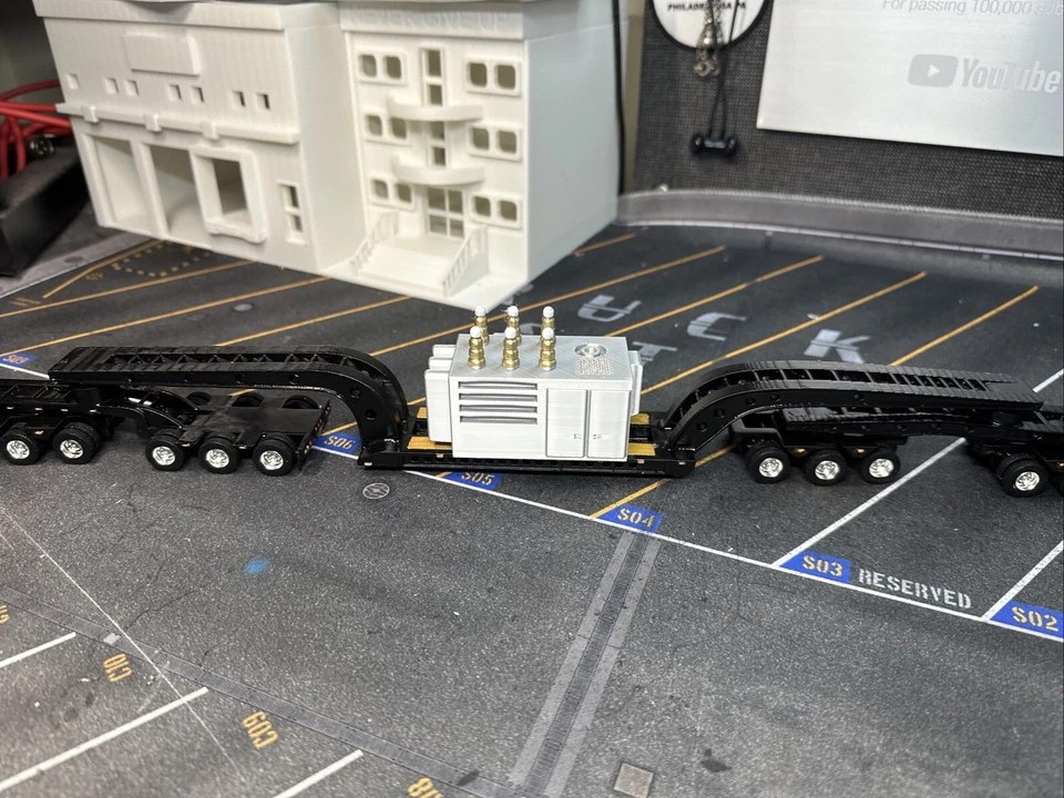 Remolque de transporte pesado y carga transformadora 1/64 para camiones DCP de 15 ejes hecho a medida Foto 3 de 4