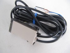 (NEW) Omron Fiber Optic Sensor Amplifier E3X-NT41