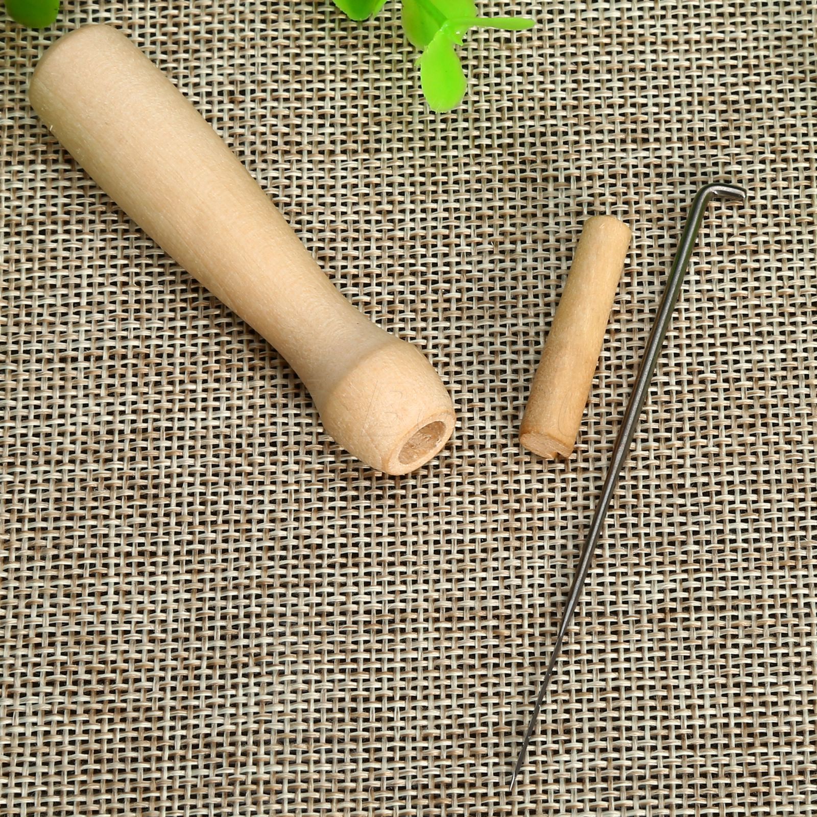 Needle Felting Handle Holder with 1 FREE Needle Wool Felting Wooden