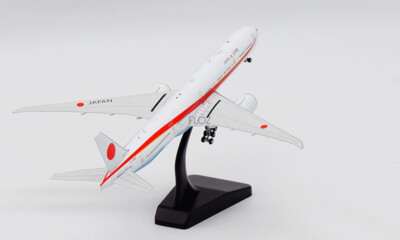航空機・ヘリコプター Aviation 1:400 JAL B777-300ER 80-1111